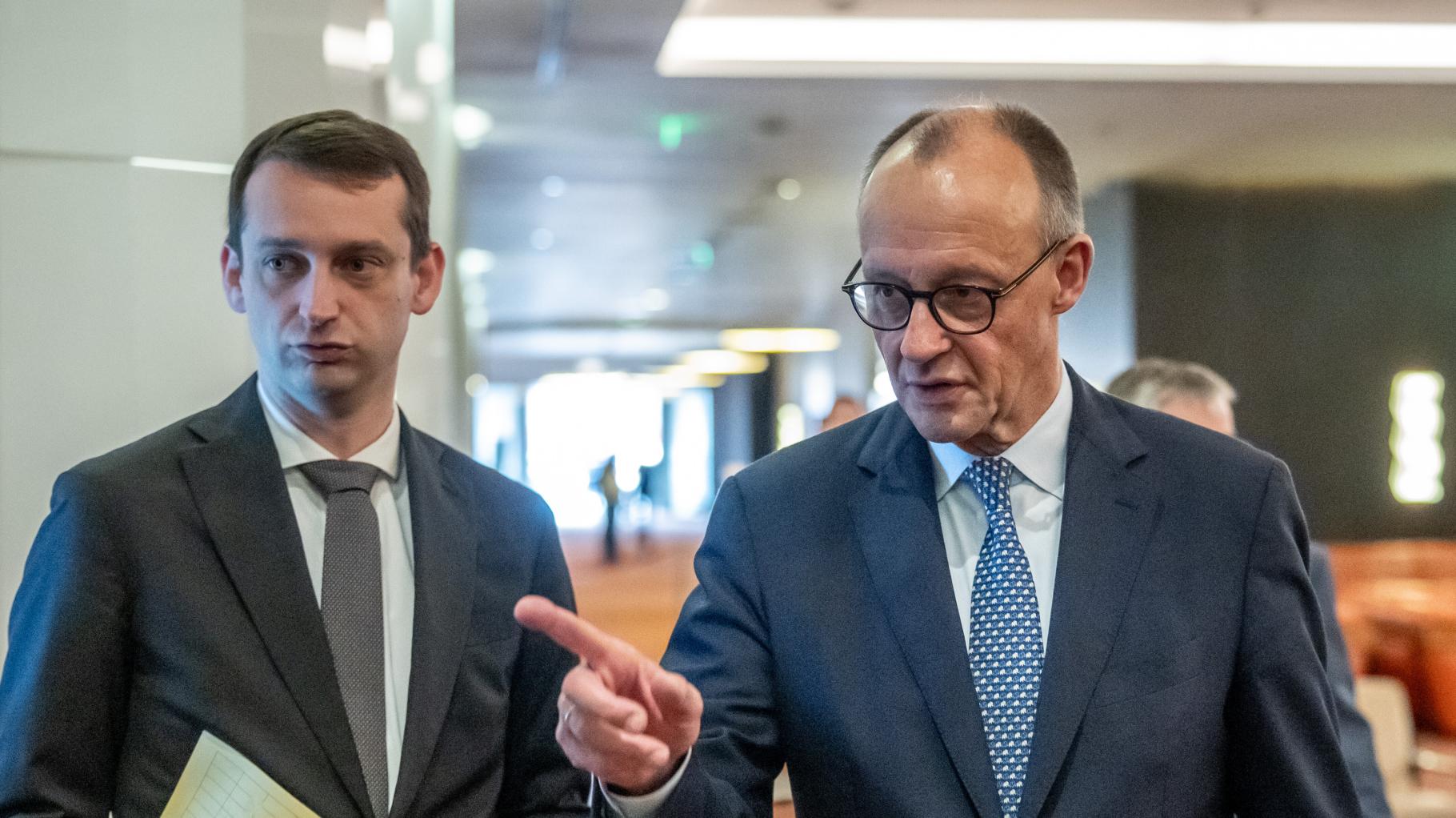 Merz-Überraschung: Kanzler tauscht Büroleiter aus