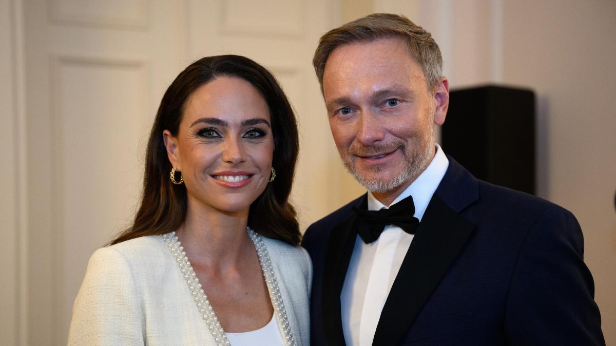 Anschlag-einfach-nur-widerlich-Diese-Promis-sind-vom-Stromausfall-in-Berlin-betroffen