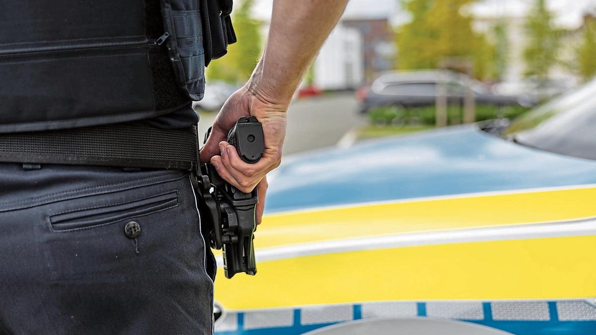 Mann-bei-Streit-in-Osnabr-ck-lebensgef-hrlich-verletzt