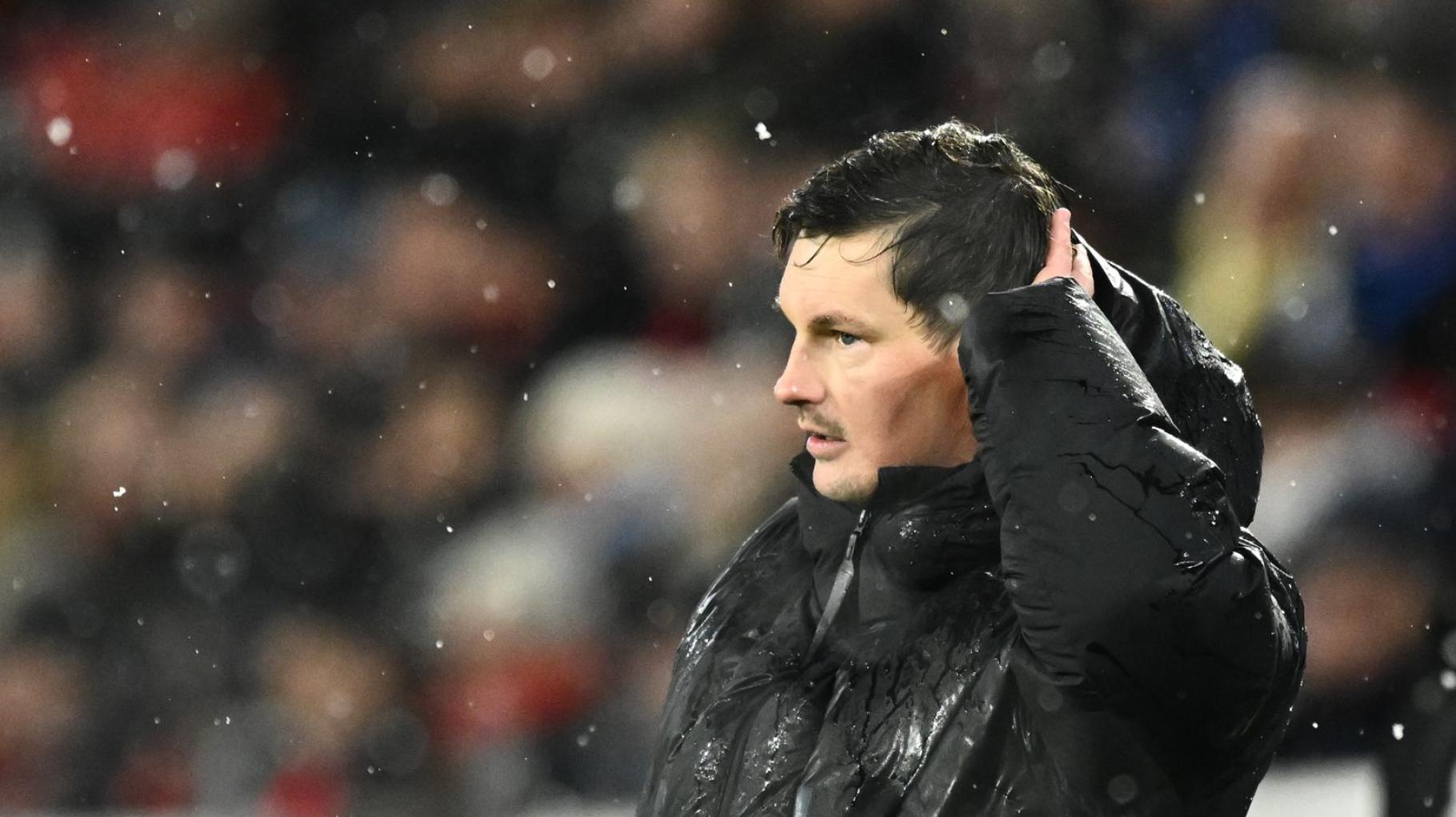 Schiedsrichter-Ärger und nächster Platzverweis: HSV hadert