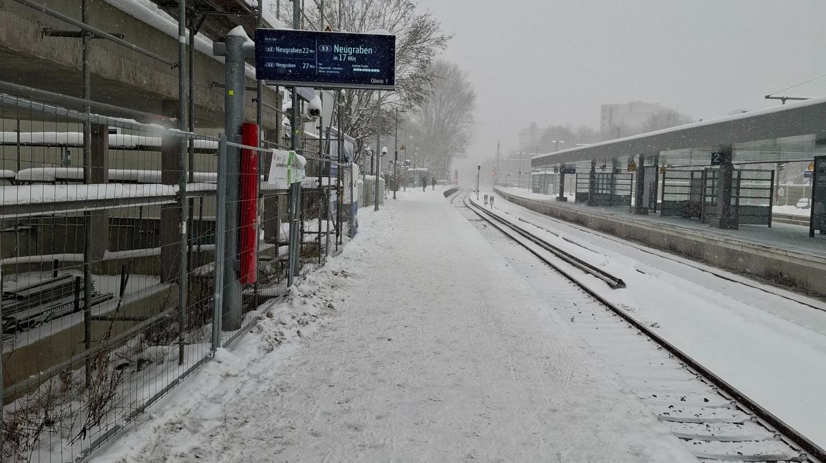 Zug-Ausfälle im Kreis Pinneberg: Warum im Schnee keine Bahn fährt