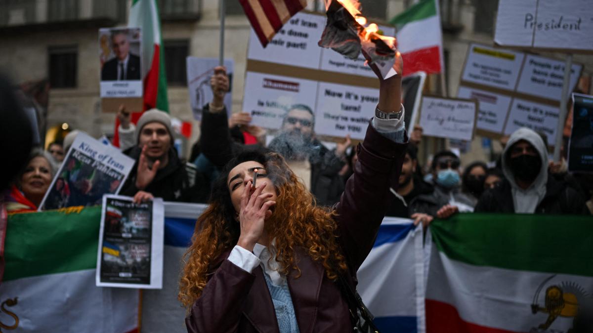 Resistance in Iran: Freedom or Gallows? | Clasen Talk
