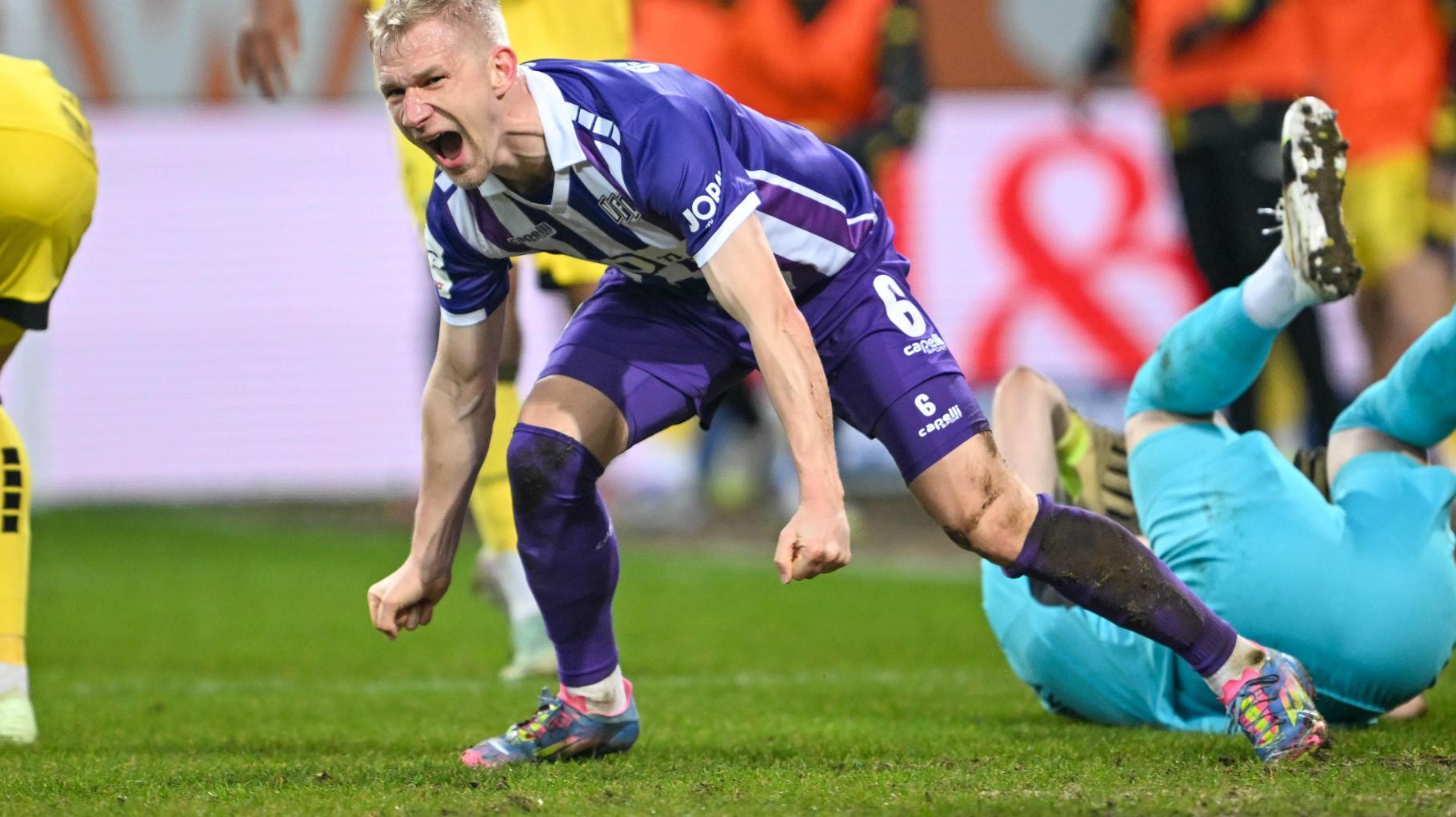 VfL Osnabrück: Endlich wieder ein Sieg auf dem Tivoli - Hennings Doppelpack ebnet Weg