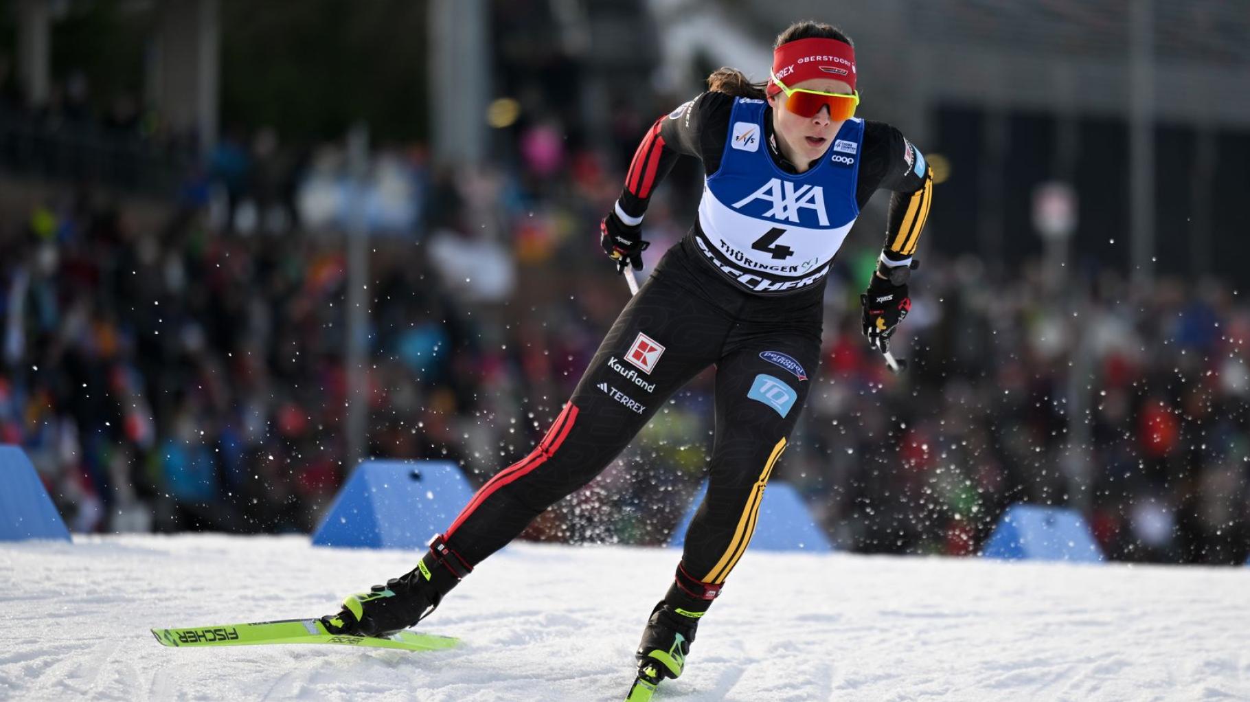 Langläuferin Rydzek stürmt beim Heimspiel aufs Podest