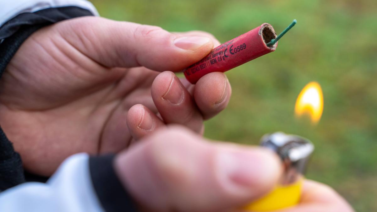 B-ller-Angriff-in-Ibbenb-ren-Sprengk-rper-explodiert-ber-dem-Kopf-einer-Frau