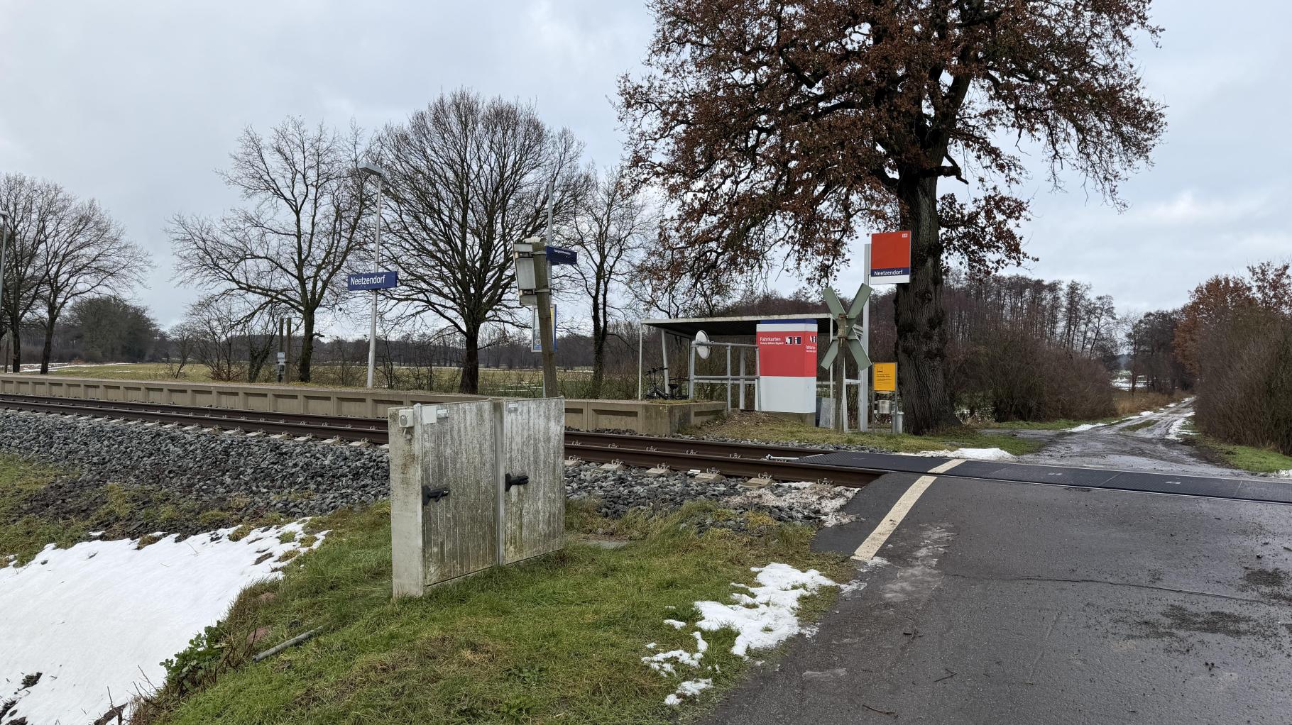 Ein Gleis im Nirgendwo: Das ist der wohl kleinste Bahnhof in Niedersachsen