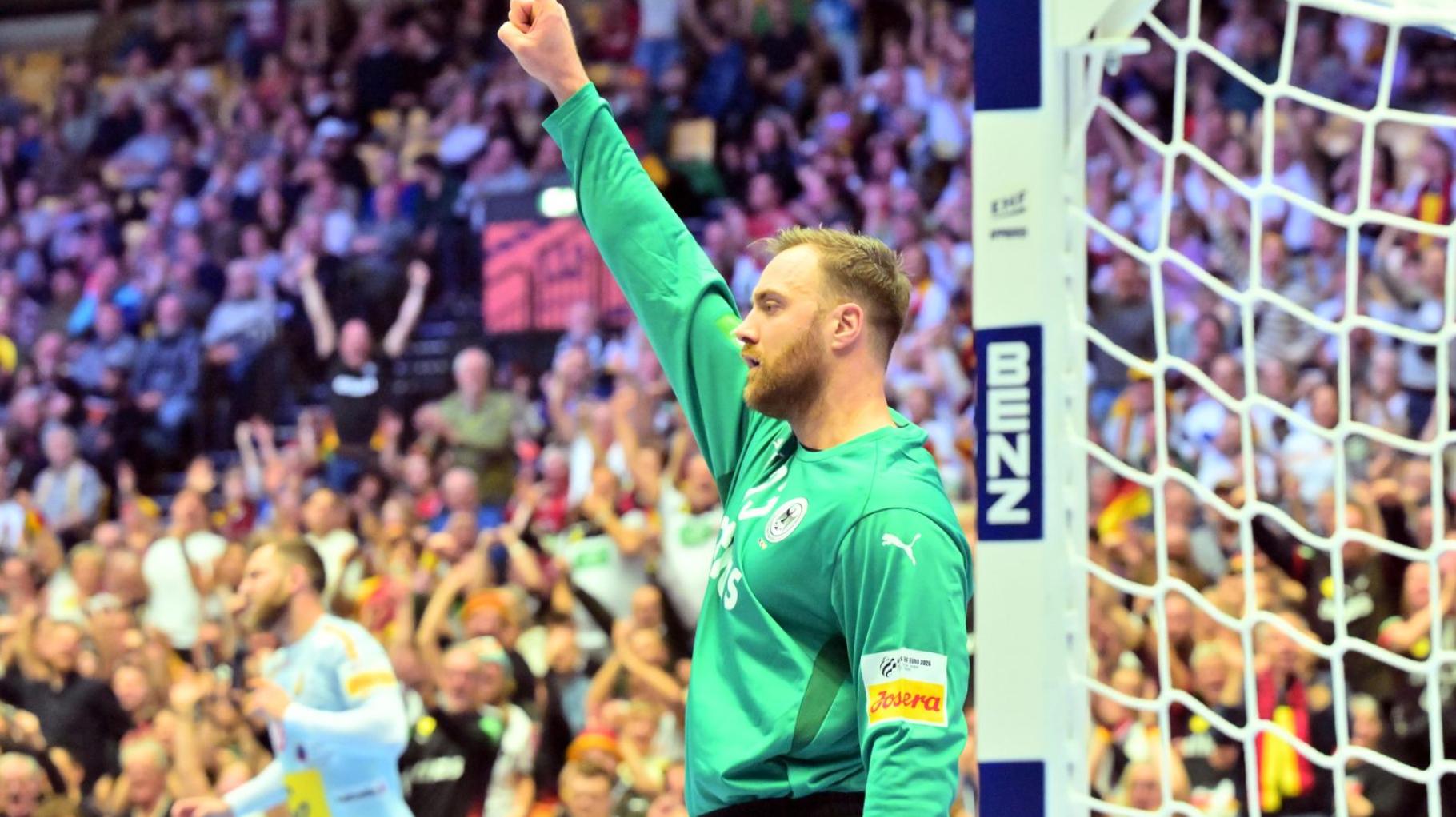 Torwart Wolff dankt „Anti-Handballern“: Nehme alles zurück