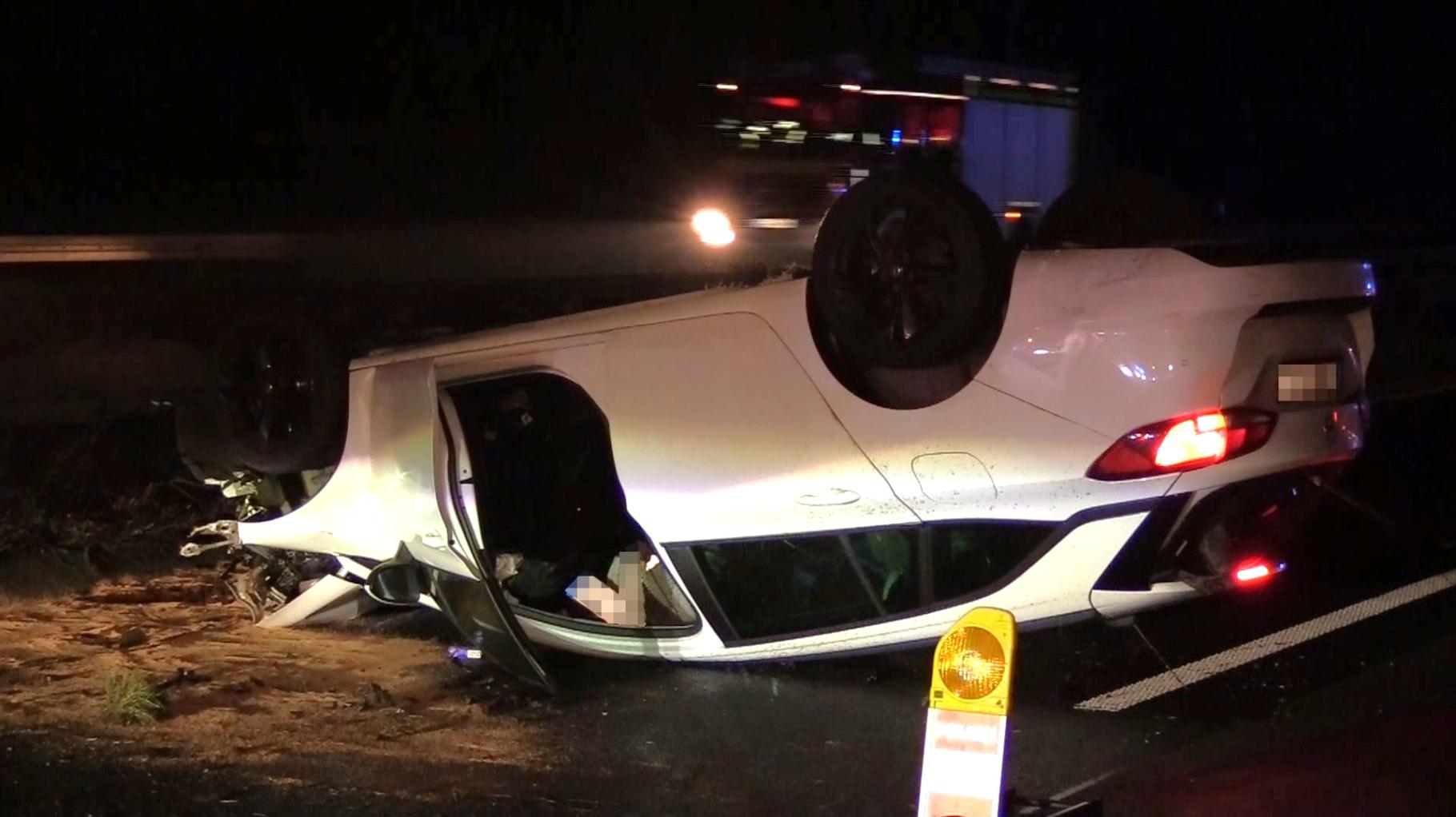 Schwerer Unfall auf der A1: Drei Verletzte nach Auffahrunfall bei Lengerich