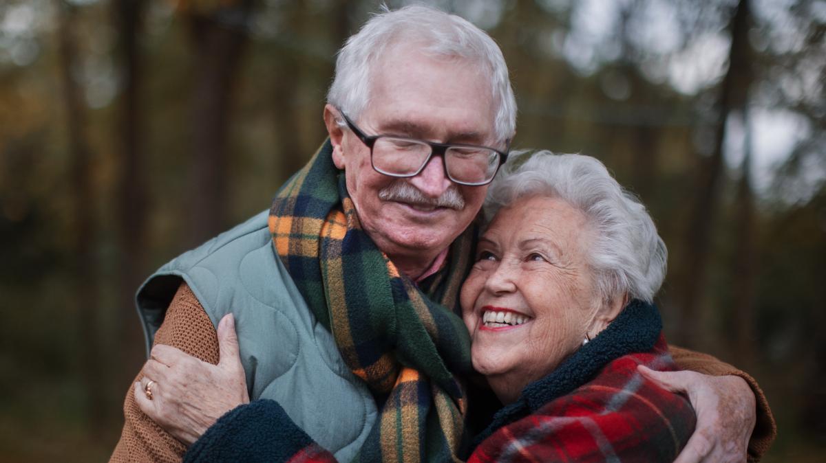 Schlaf-Bewegung-oder-Ern-hrung-Was-den-gr-ten-Einfluss-auf-ein-langes-Leben-hat