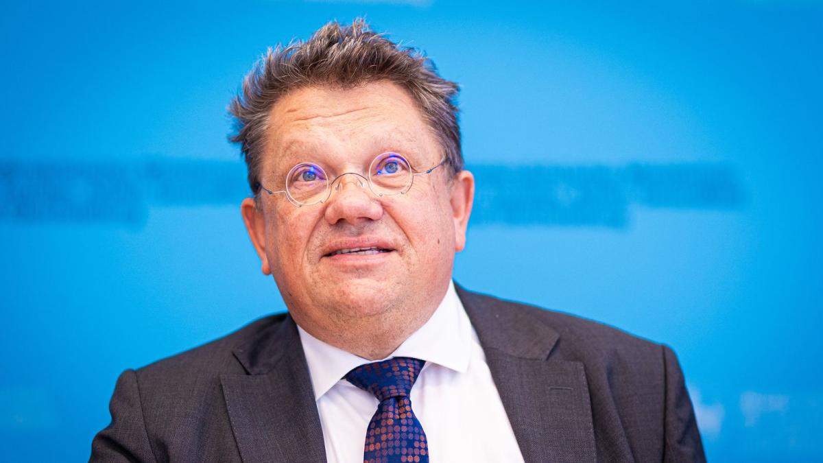 Telefonische-Krankschreibung-abschaffen-Was-Gesundheitsminister-Philippi-dazu-sagt