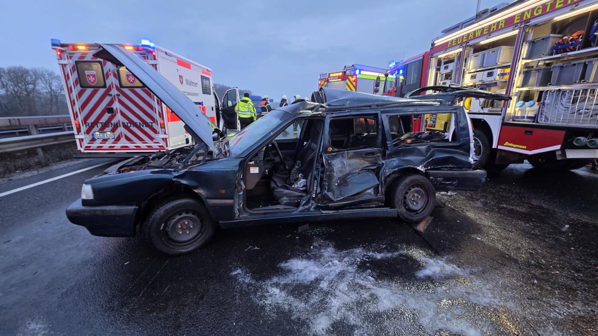 Gl-tteunfall-auf-Autobahn-1-bei-Bramsche-Fahrer-in-Lebensgefahr