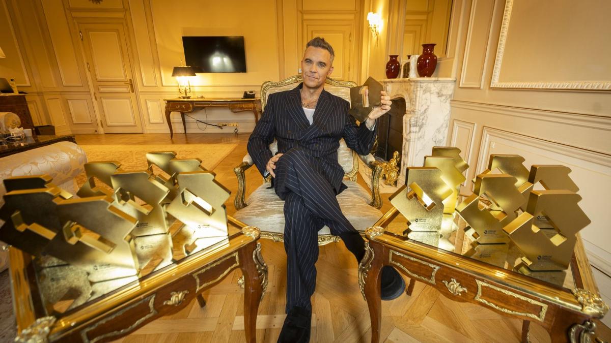 Noch-vor-den-Beatles-Robbie-Williams-bricht-historischen-Charts-Rekord