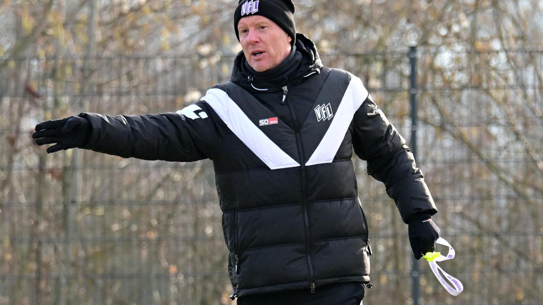 VfL Osnabrück: Intensive Einheit im Schneetreiben ohne Henning