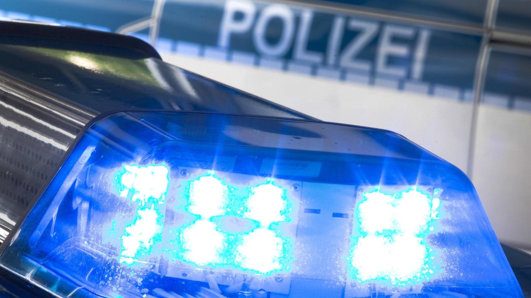 Blitz-Einbruch in Lohne: Diebe nutzen Auto als Rammbock