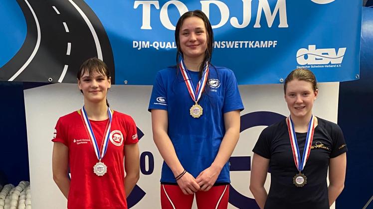 Runa Thiesen (links) gewann dreimal Silber in der Frauenwertung und dreimal Gold in ihrem Jahrgang 2011.