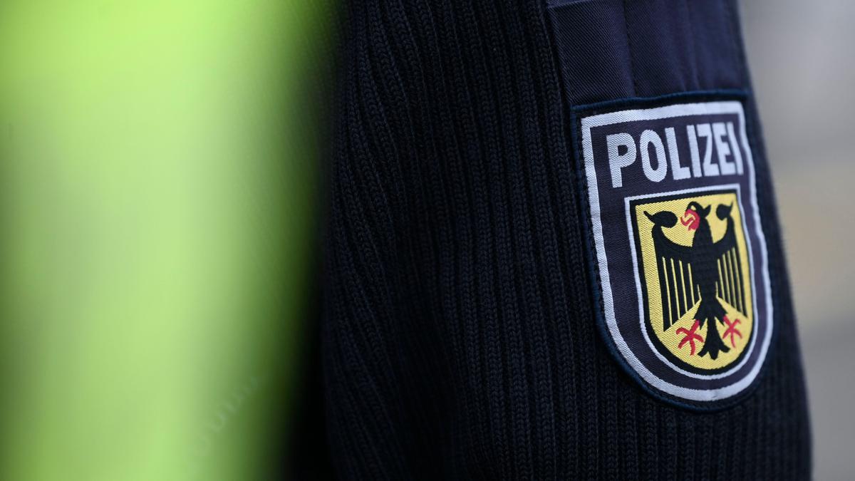 Rassismus-im-Sonderzug-der-Fans-des-VfL-Osnabr-ck-Tatverd-chtiger-stellt-sich