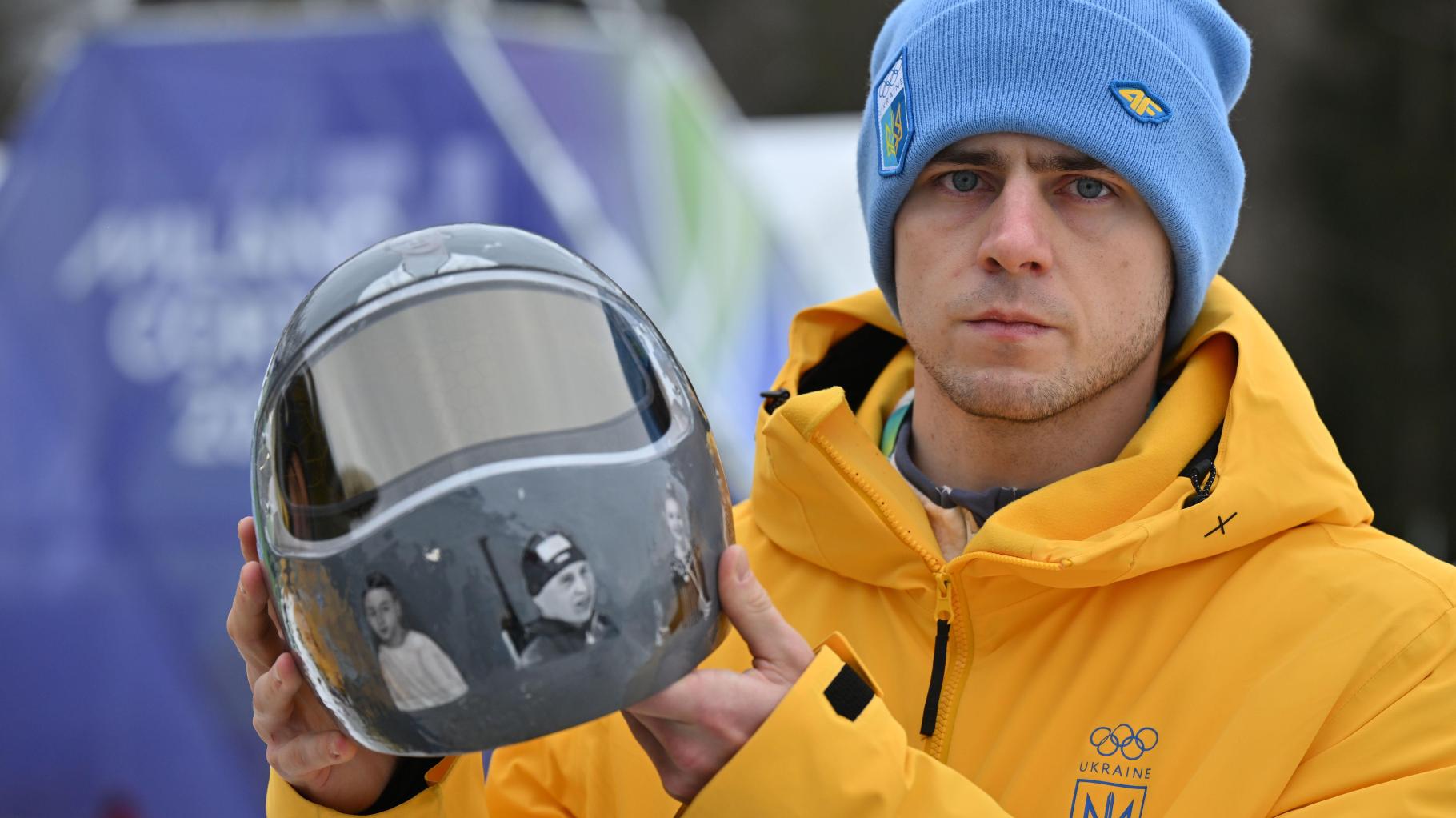 Ukraines Präsident Selenskyj kritisiert IOC im Streit über Skeleton-Helm scharf