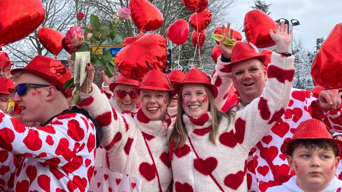 Waves of Joy: This is how Carnival was around the Ring in Ganderkesee