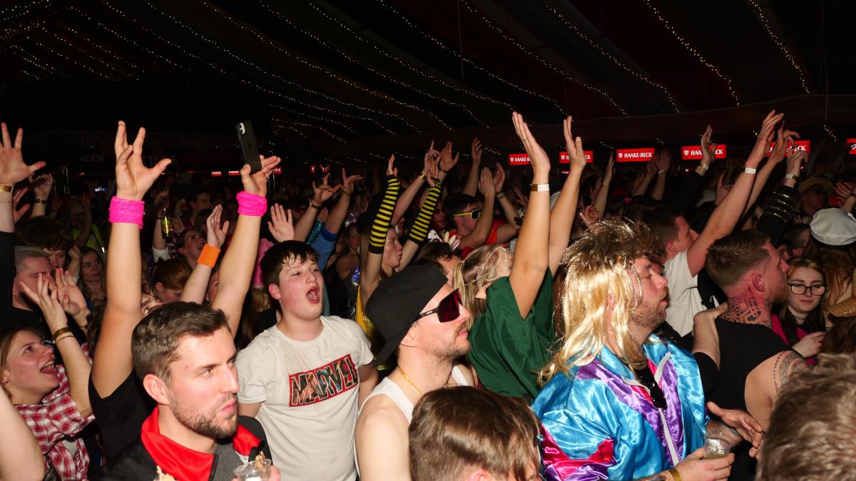 Rose Monday 2026 in Ganderkesee: The best photos from the party