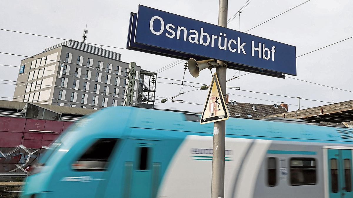 Right-wing extremist slogans on the Münster–Osnabrück train