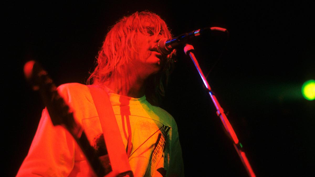 How did Kurt Cobain die? Forensic scientists find something unusual