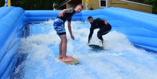 Timmendorfer Strand soll Surf-Anlage an der Ostsee bekommen