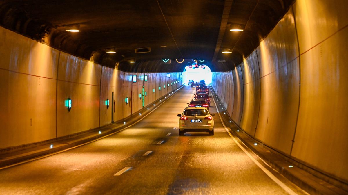 Verkehr B77 in Rendsburg: Vollsperrung Kanaltunnel wegen Wartung