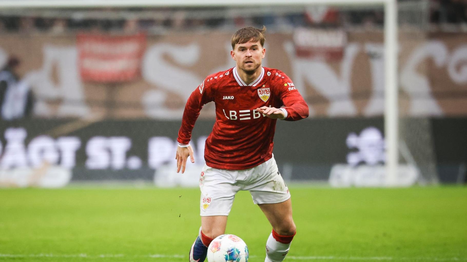 Kampf um Linksverteidiger-Posten: Mittelstädt gibt nicht auf