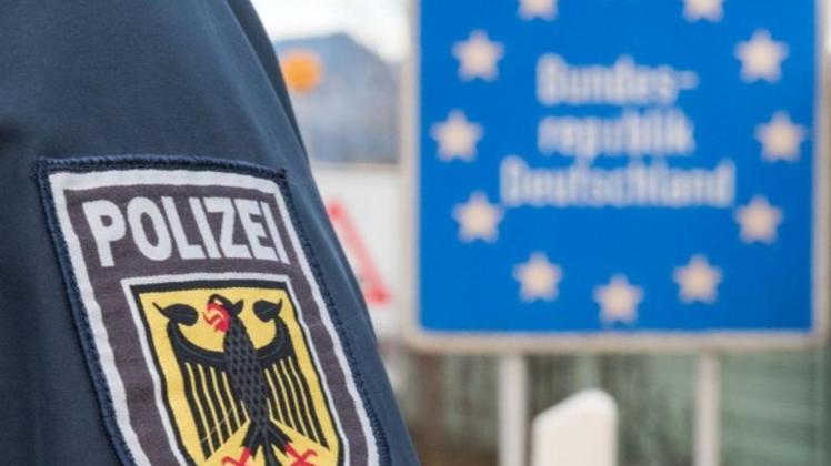 Strafe Zeichen Haftbefehl: Freund zahlt Strafe für Frau