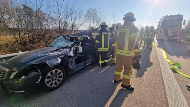 Tdlicher Unfall auf A1 zwischen Gro Ippener und Delmenhorst