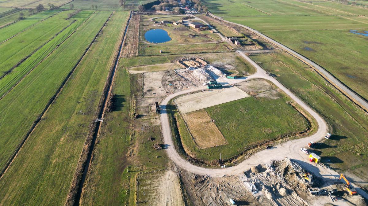 Planned substation: Demolition work underway in Schönemoor