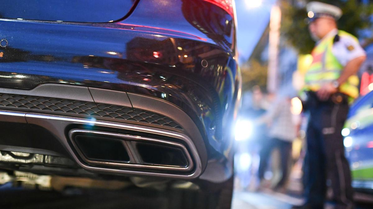 Car enthusiast in Cloppenburg: Police impound modified car