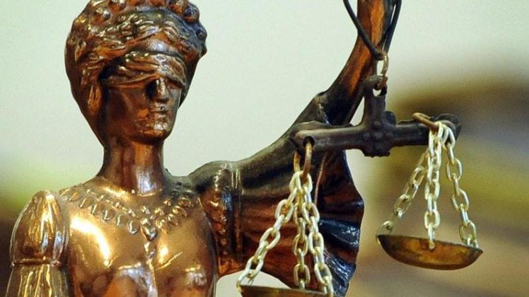 Vor's Rol “Schrauber-Gang” vor Gericht: Junge Männer stehlen Mofas und Rol