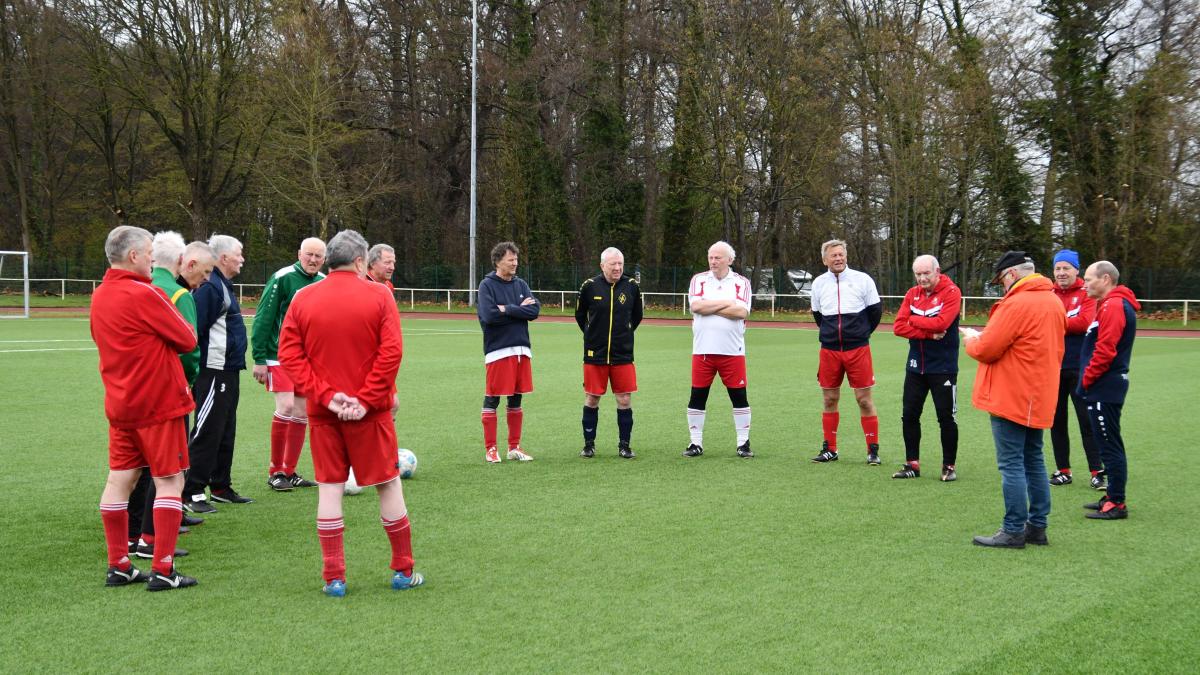 Germany’s Over 70s Football Team Trains for World Cup in Australia | Match Report vs TuS Bersenbrück