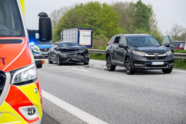 Unfall: Langer Stau auf der A7 zwischen Schuby und Tarp