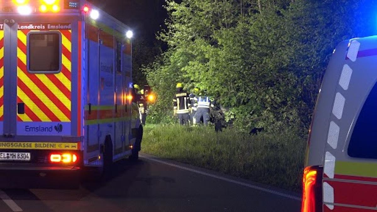 B70 nach Unfall in Papenburg gesperrt: Fahrer schwer verletzt