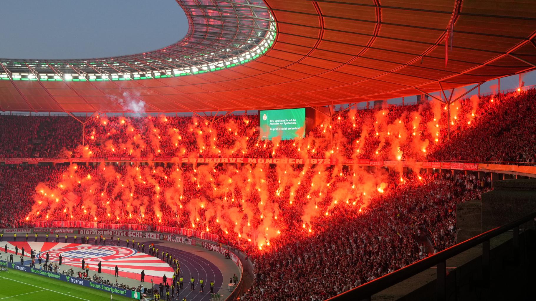 Pyro-Eklat beim DFB-Pokalfinale: Diese Geldstrafen drohen Bayern und Stuttgart