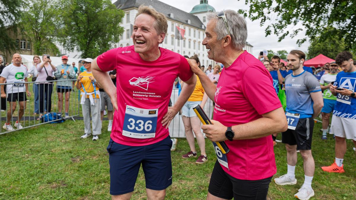 Run Between the Seas 2026: Daniel Günther in Schleswig