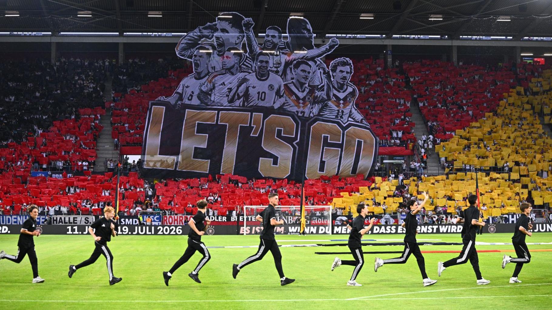 Umfrage: WM-Spiele spät in der Nacht – wie deutsche Fans damit umgehen wollen
