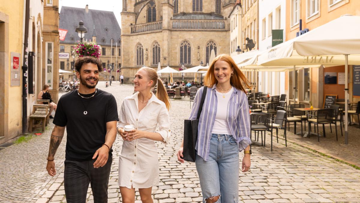 Anzeige-Lebenswert-studieren-Warum-sich-immer-mehr-junge-Menschen-f-r-Osnabr-ck-entscheiden