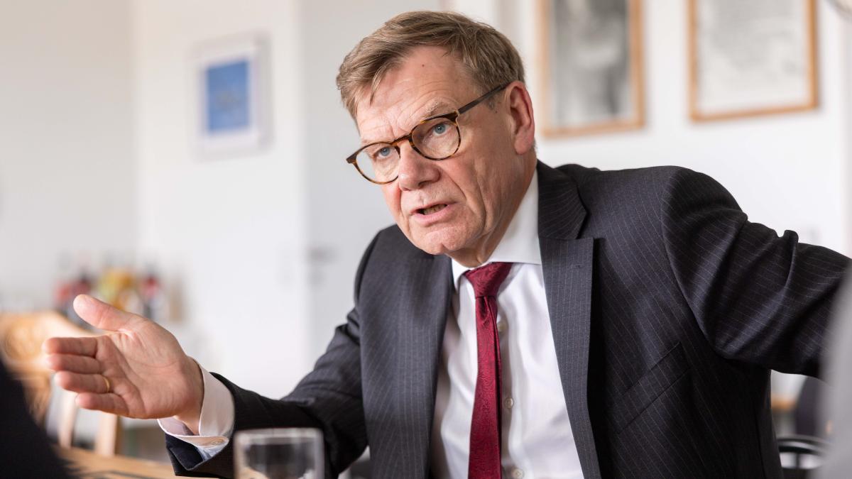 Au-enminister-Johann-Wadephul-zum-Iran-Das-Regime-bleibt-drakonisch-und-menschenverachtend-