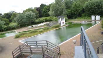 Das geschlossene Freibad der Badebucht wird auch in Zukunft wohl nicht wiedereröffnet.