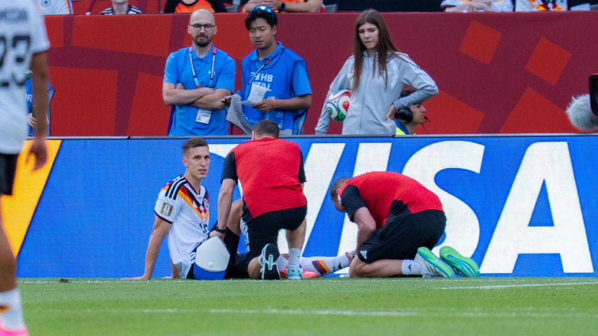 Schlotterbeck's World Cup exit: Who should be in the DFB starting ...