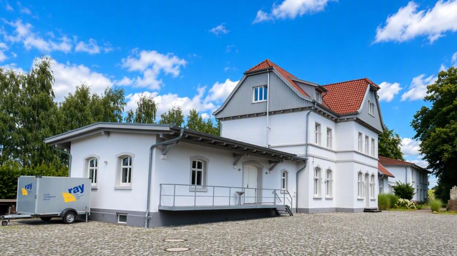 ray-group_Alter_Bahnhof_Holdorf_Foto_ray_group.jpg