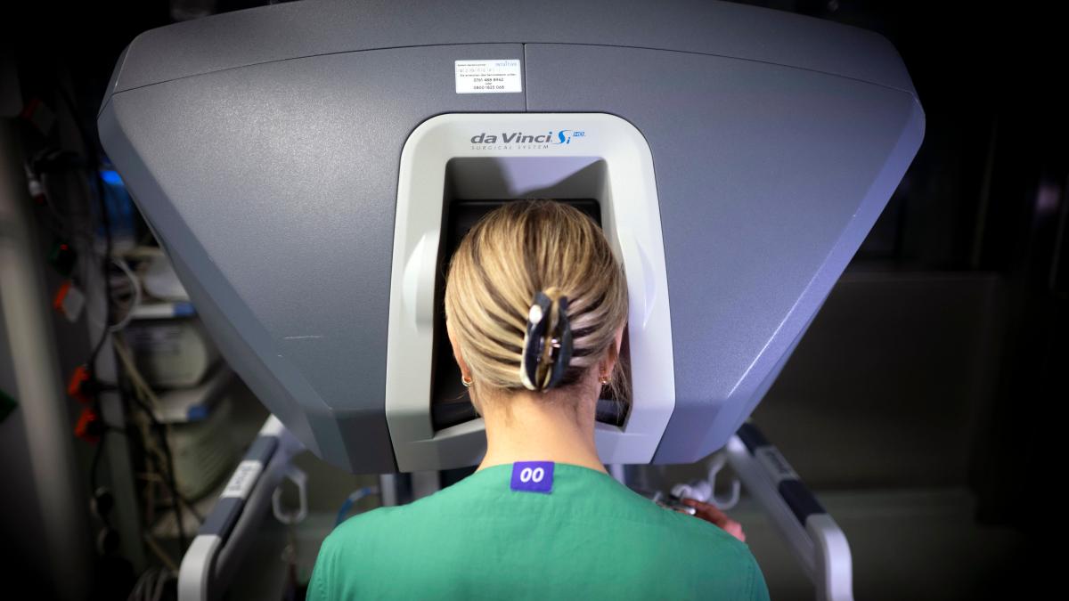New AI medical technology at UKSH: Gentle surgeries in Kiel and Lübeck