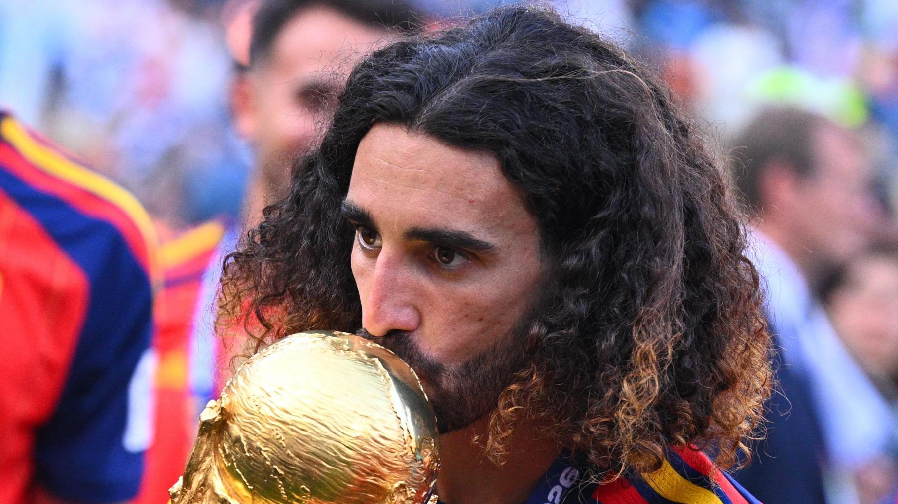 Mit Trainer-Tattoo, Champagner und Mini-Pokalen: So feiert Spanien den WM-Sieg