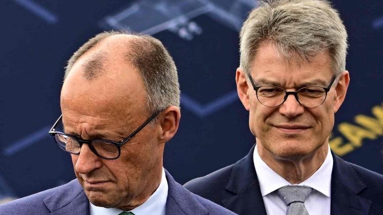Politiker kritisieren Merz-Umgang mit Verkehrsminister Schnieder