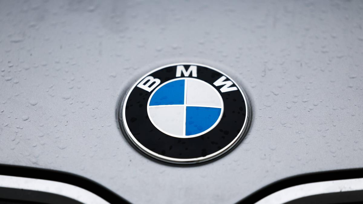 BMW baut 8000 Jobs ab – was das für deutsche Angestellte heißt
