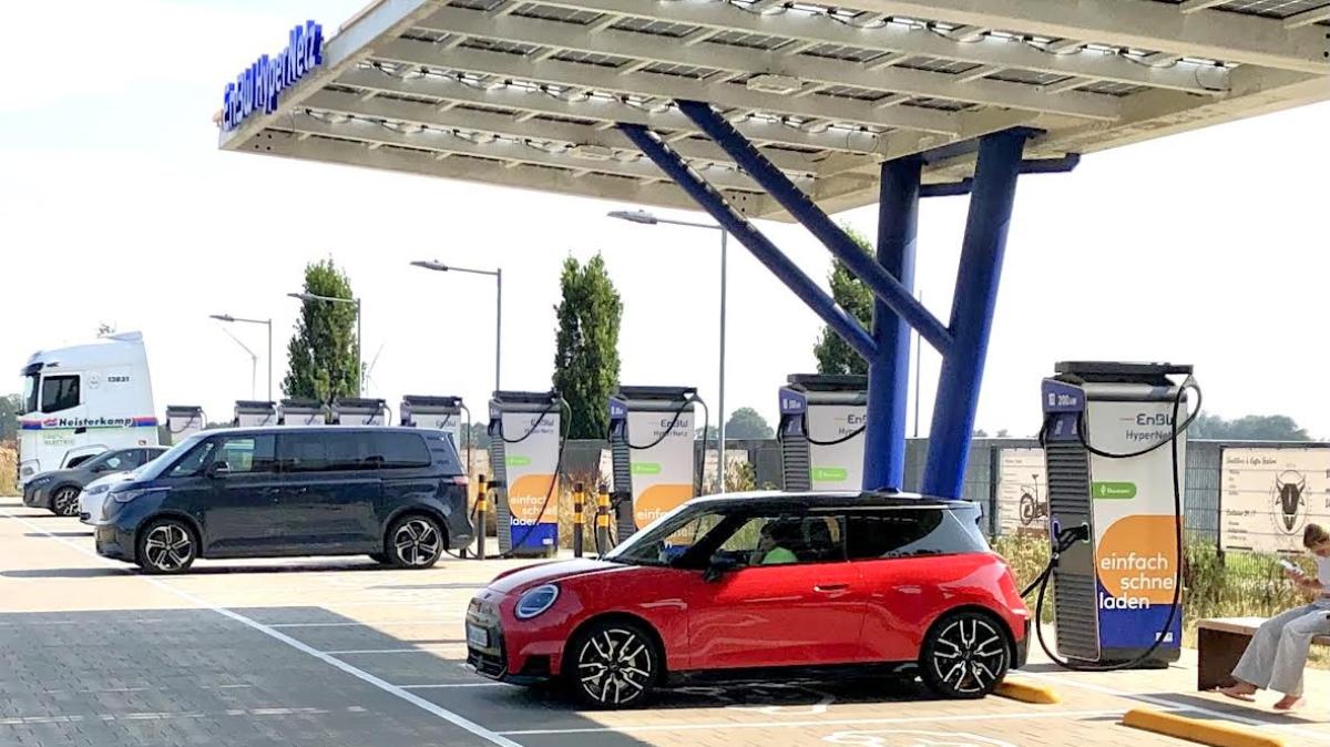 Electric car: Charging infrastructure in OM is constantly improving