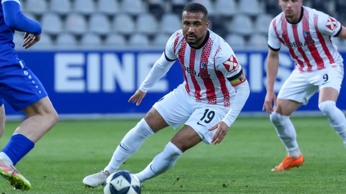 VfL Osnabrück: Daniel Kofi Kyereh strengthens the attack.